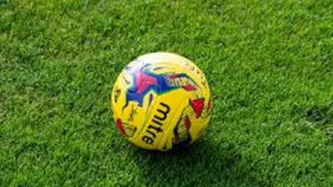 中国钢架雪车混团世界杯首夺冠，声名鹊起