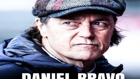 印度举重冠军不幸因杠铃事故丧生，江苏新闻广播播报悲剧现场